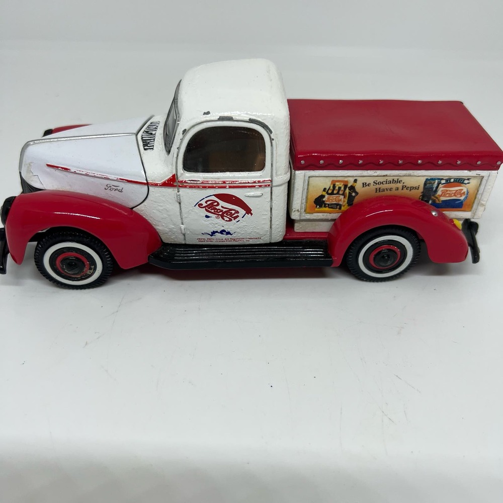 1940 Ford Pepsi Cola die cast car toy